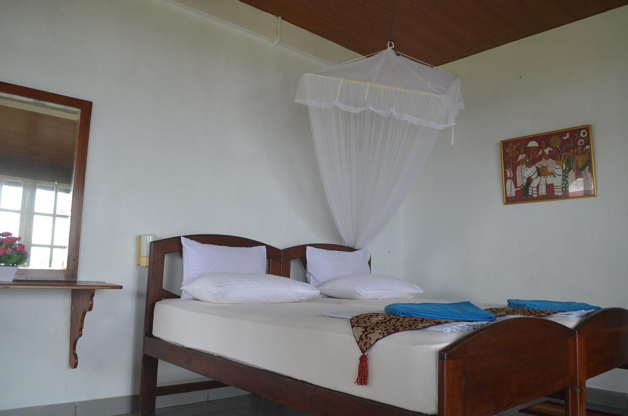 Hotel Paradiso Хиккадува Экстерьер фото