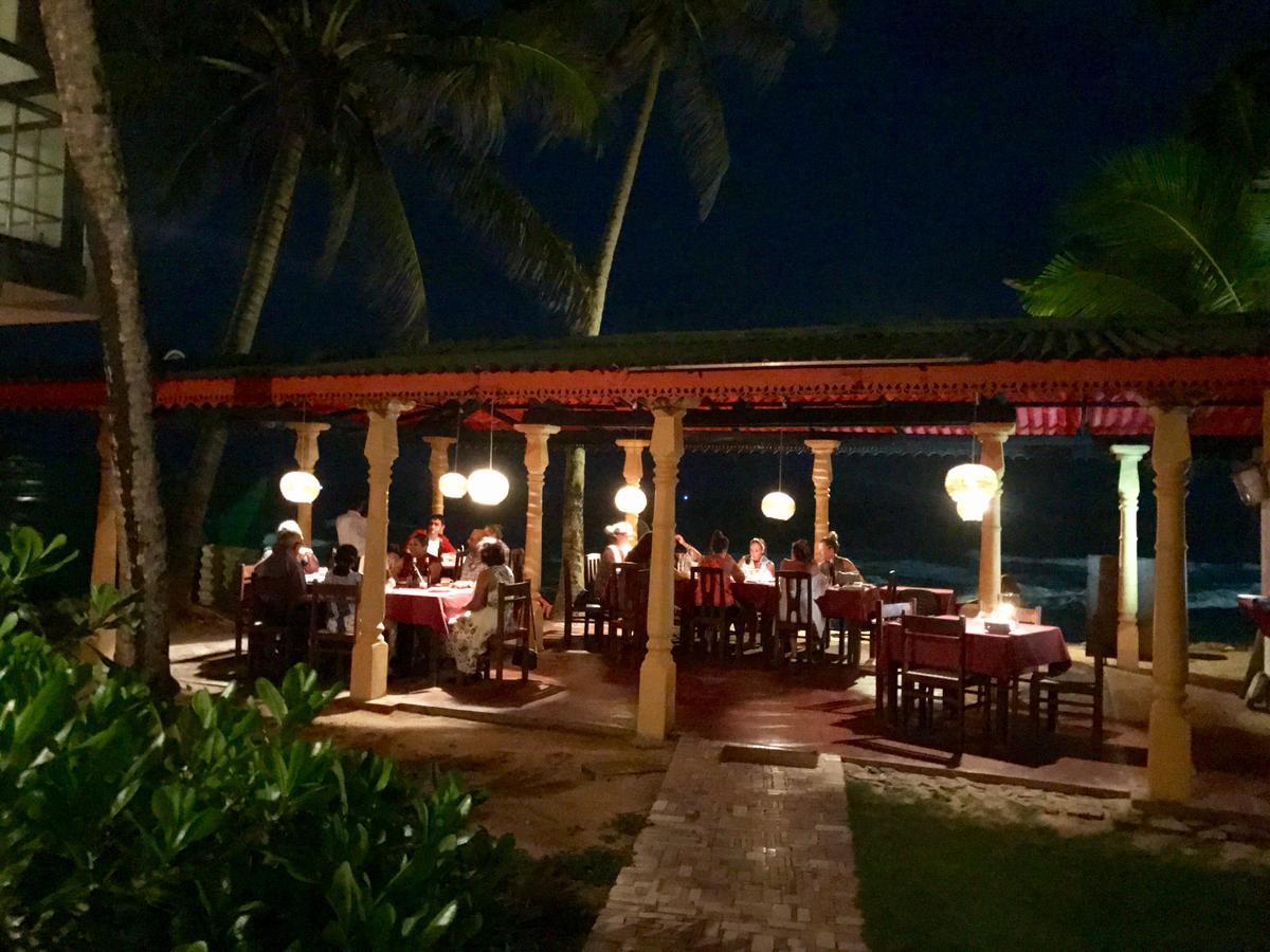Hotel Paradiso Хиккадува Экстерьер фото